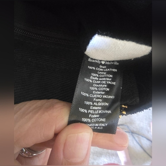 Brandy Melville Black Suede Shoulder Bag - Picture 7 of 7